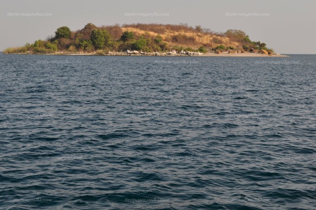 Kamanda island, à côté de Kelenge.