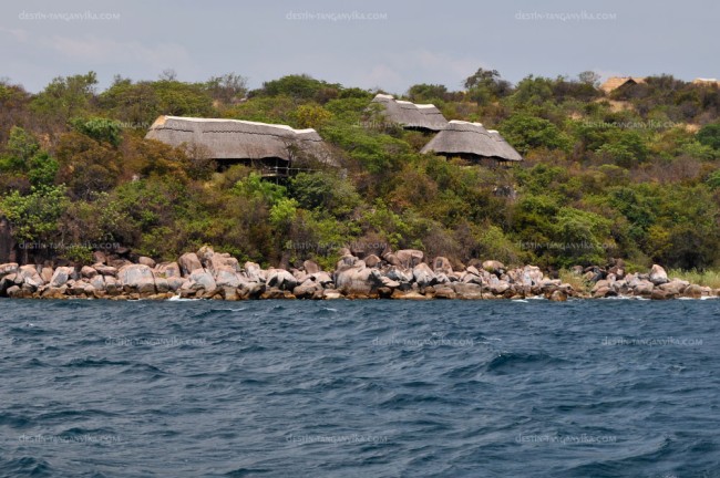 Île de Lupita, lodge à 2000$ par jour, avec pscine individuelle.