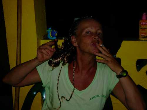 et elle fume en plus.jpg
