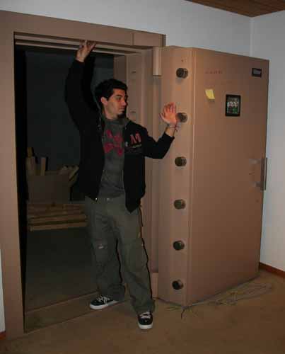 CBS 08.jpg